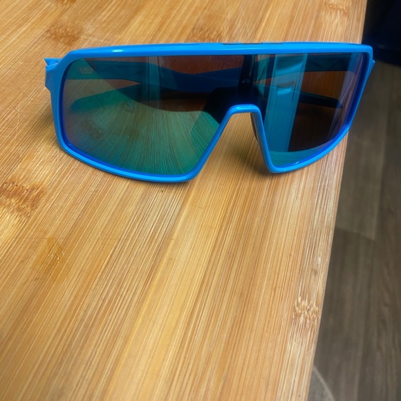 Oakley Sutro Sunglasses 🕶️ - Picture 1 of 3